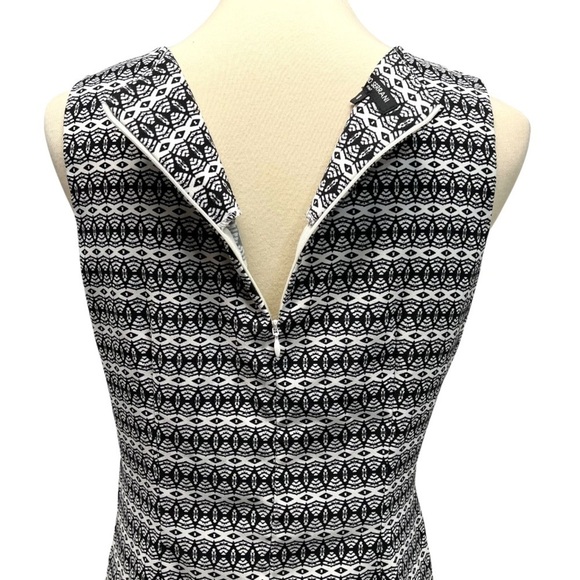 Mario Serrani Italy Printed Sleeveless Sheath Dress - Picture 11 of 16